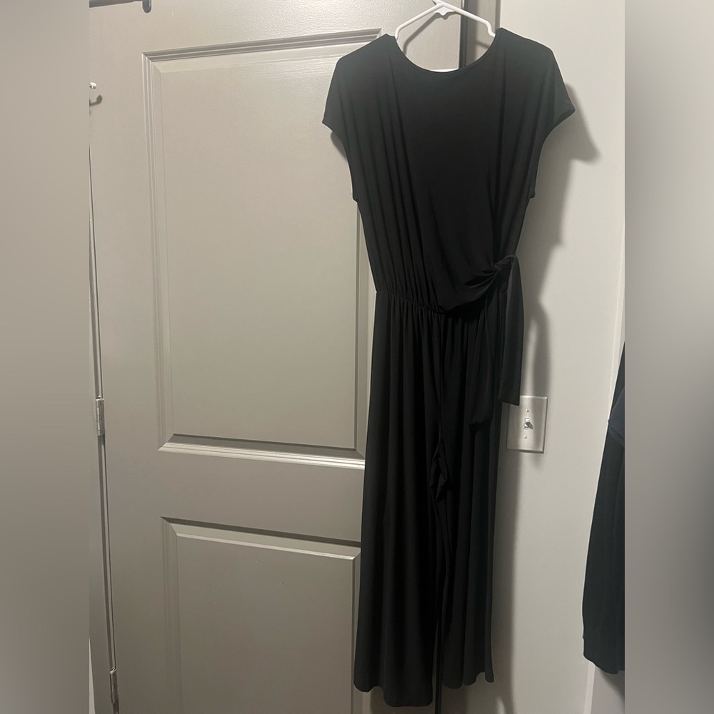 BLACK TIE JUMPSUIT ANNALEE & HOPE SIZE MEDIUM